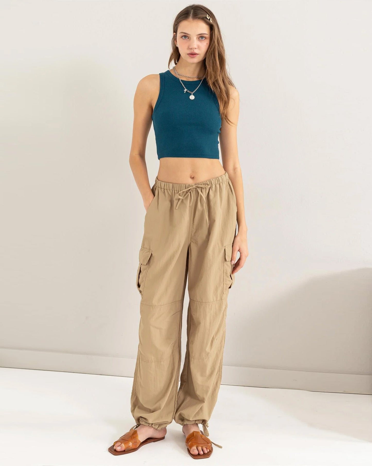 MID RISE PARACHUTE CARGO PANTS-4