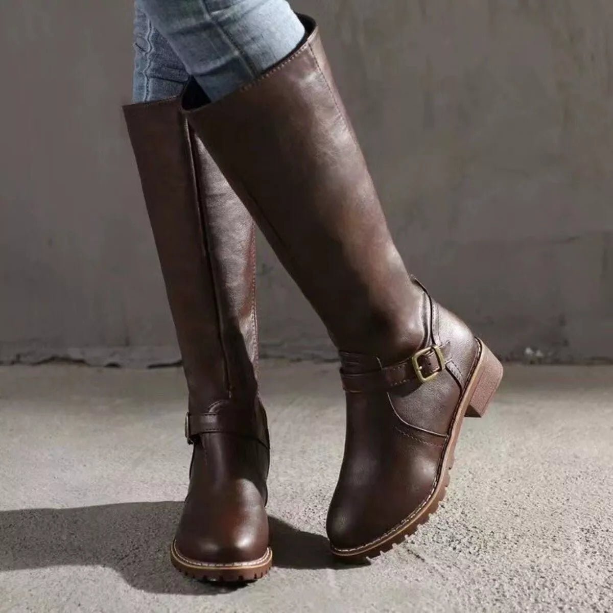 Round Toe Block Heels Boots - PBNJ FASHIONS