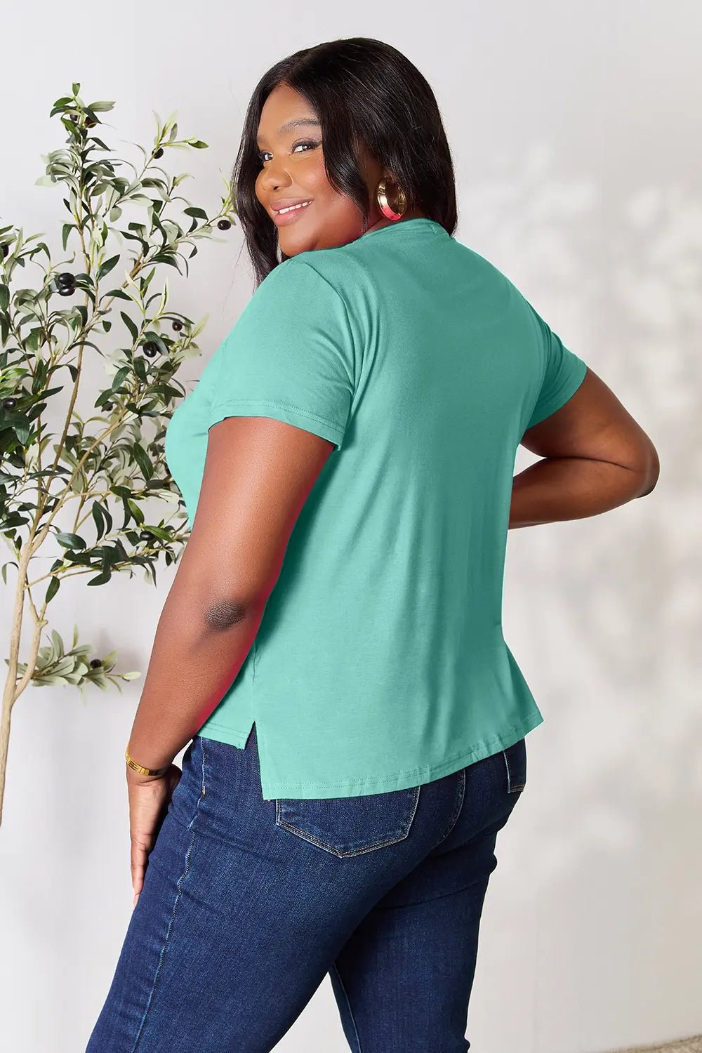 Basic Bae Full Size Round Neck Short Sleeve T-Shirt - PBNJ FASHIONS