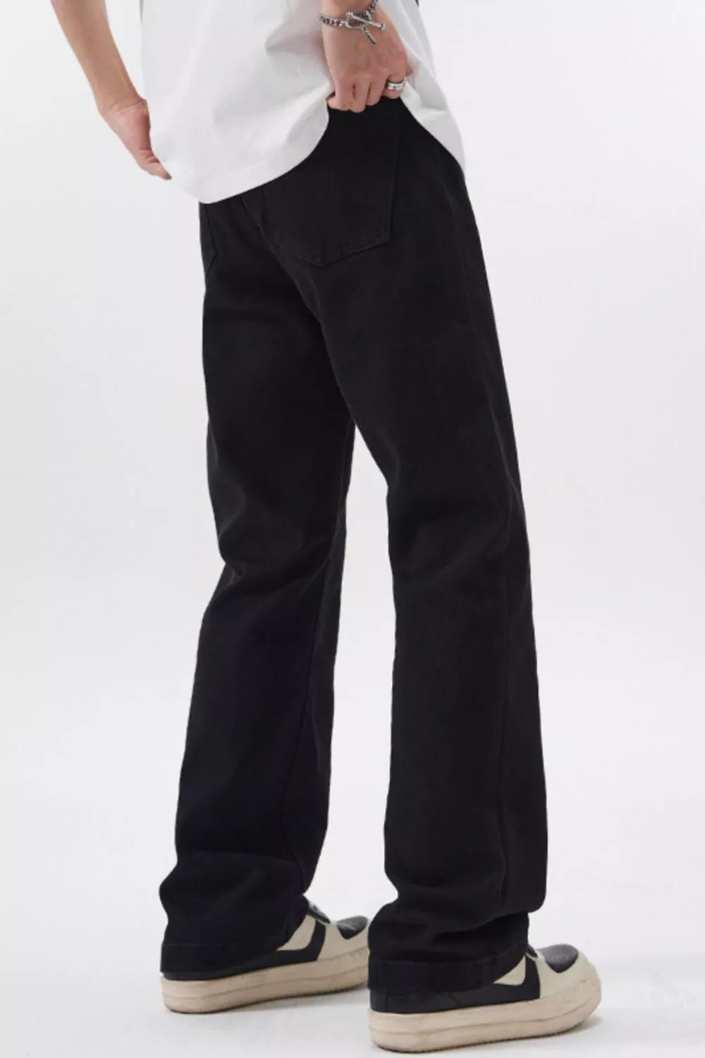 Men's Relaxed Fit Jeans - PBNJ FASHIONS