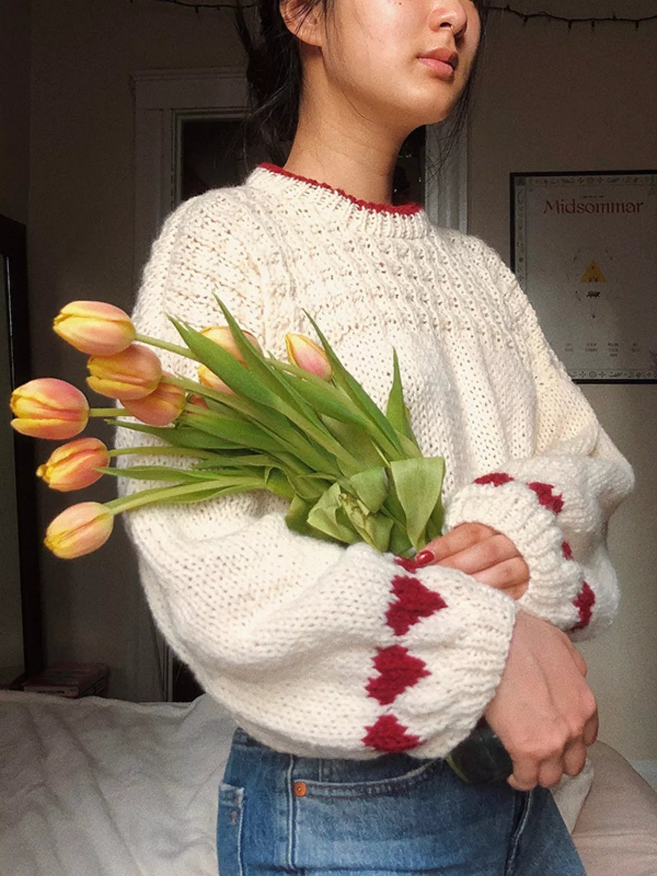 Contrast Trim Round Neck Sweater - PBNJ FASHIONS
