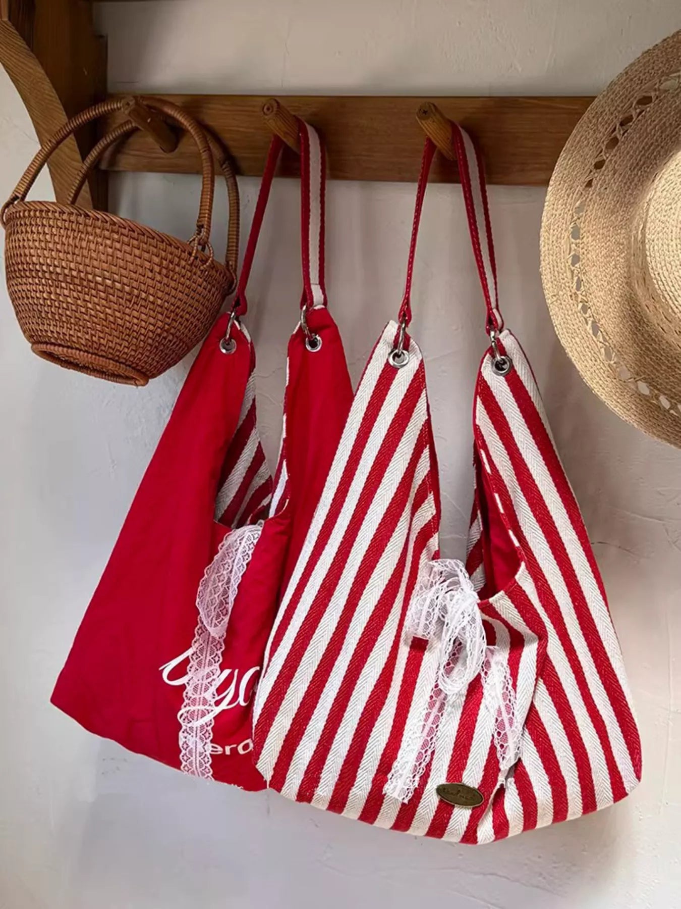 Canvas Tote Bag - Chic Striped Design - Deep RedOne SizeFashionable Purses