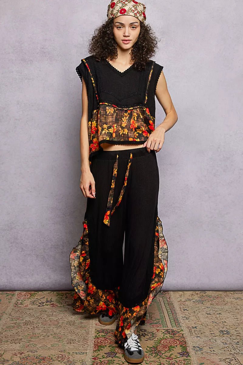 POL Lace Detail Floral Cropped Ruffled Top - PBNJ FASHIONS