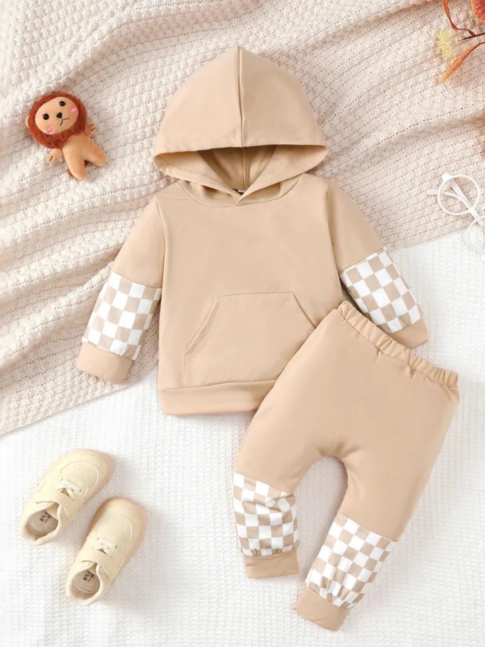Checkered Long Sleeve Sweatshirt and Pants Set - PBNJ FASHIONS