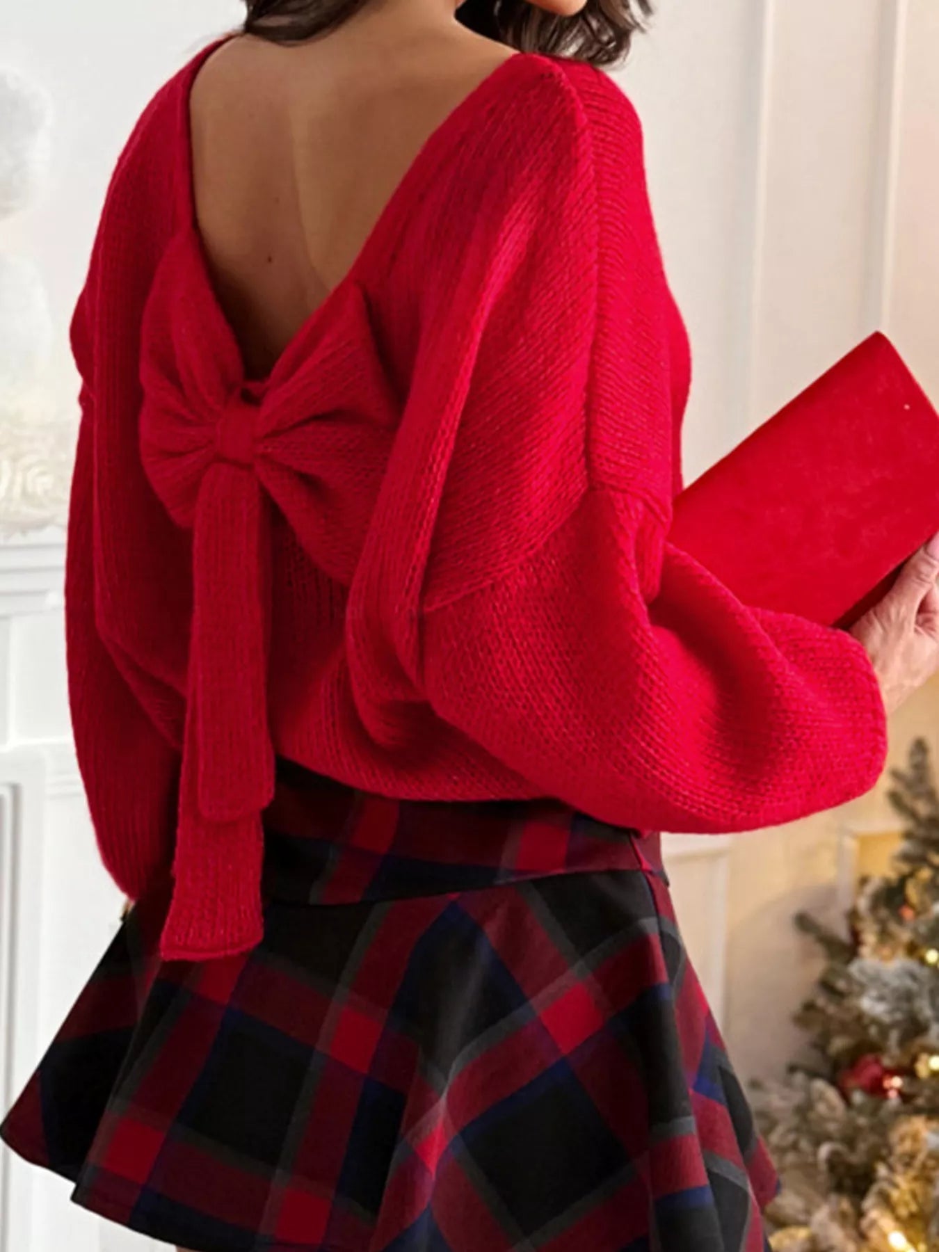 Back Bowknot Long Sleeve Sweater - PBNJ FASHIONS