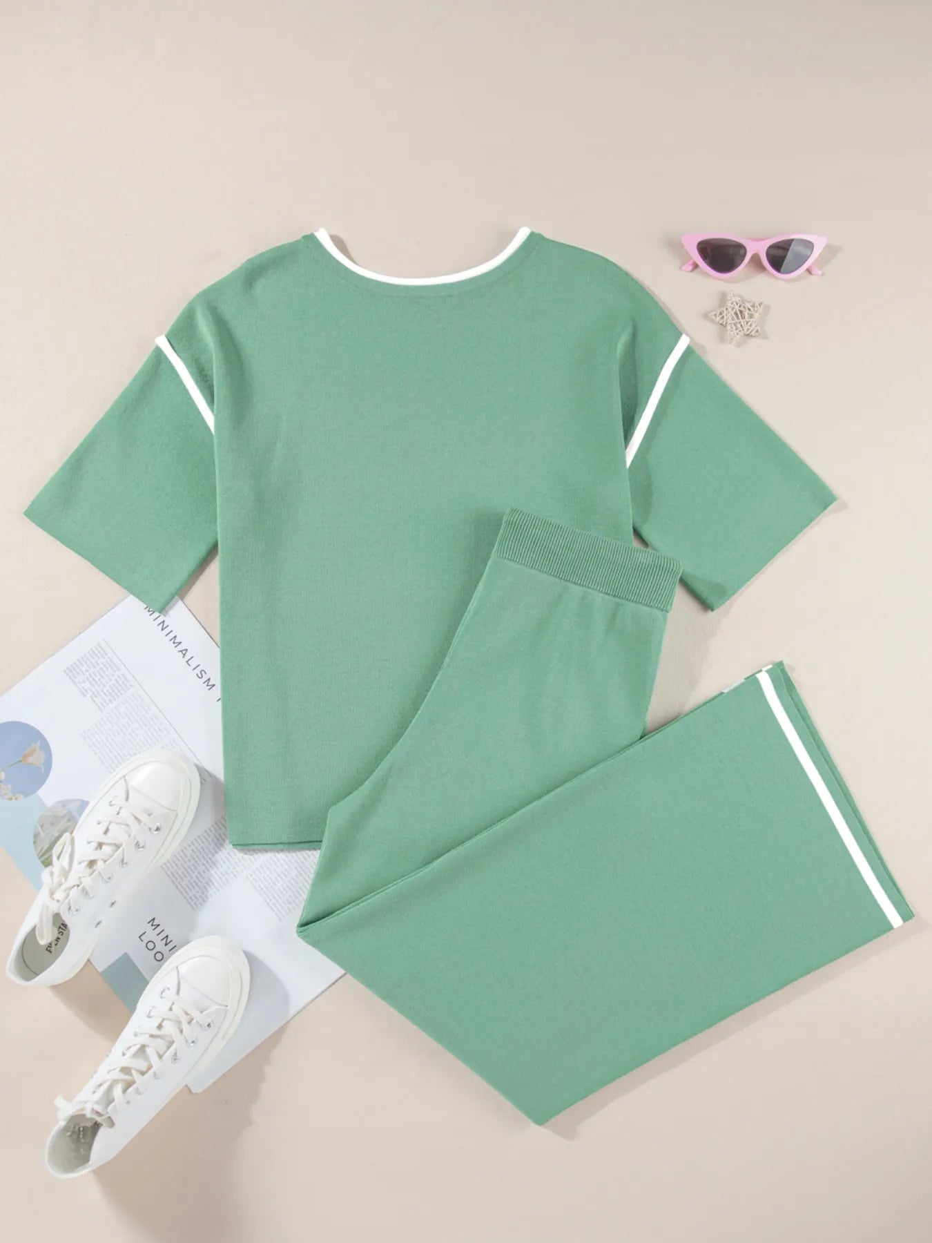 Contrast Trim T-Shirt and Drawstring Pants Set - PBNJ FASHIONS