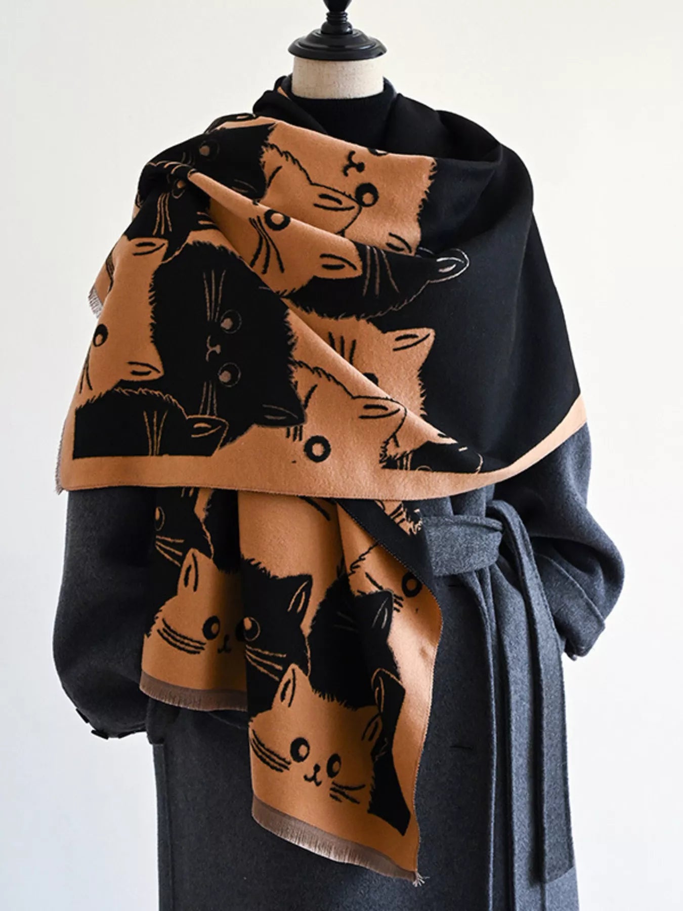 Cute Cat Pattern Knitted Scarf - PBNJ FASHIONS