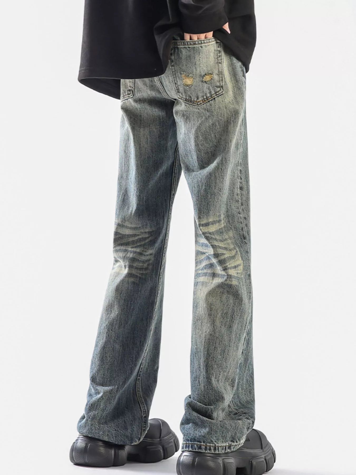 Men's Plus Size Vintage Wash Wide Leg Jeans - PBNJ FASHIONS