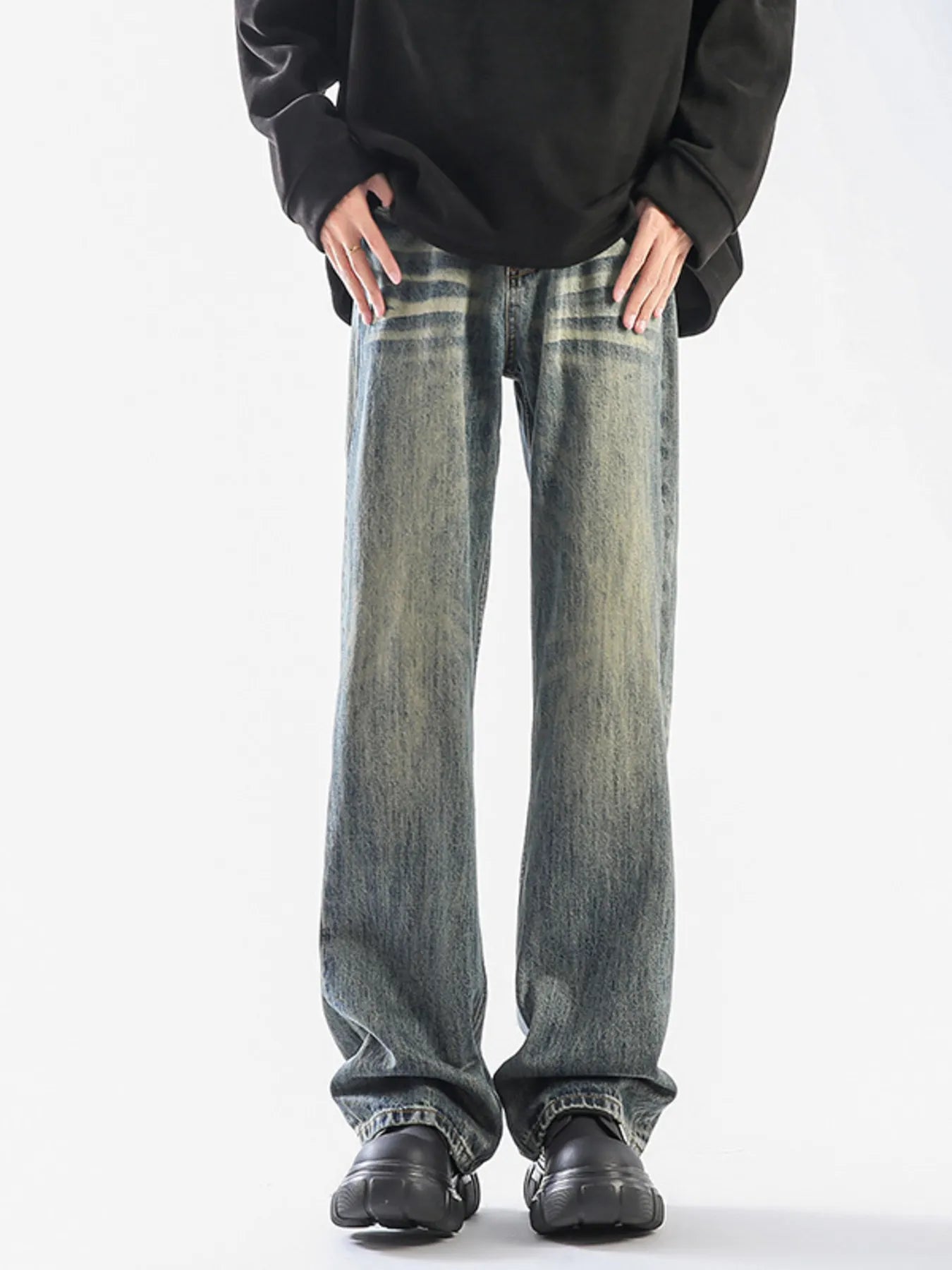 Men's Plus Size Vintage Wash Wide Leg Jeans - PBNJ FASHIONS