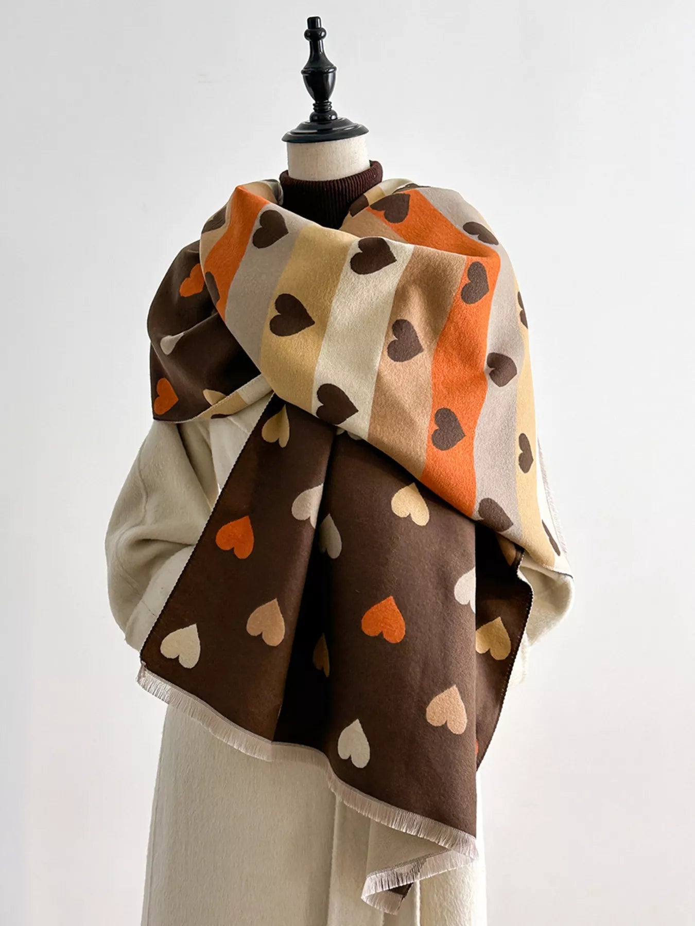 Heart Pattern Warm Scarf - PBNJ FASHIONS