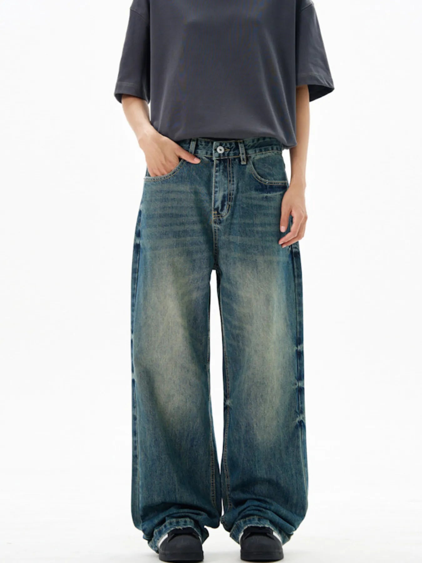 Men's Wide Leg Pocketed Jeans with Washed Stretch - 100% Cotton - Machine Washable - PBNJ FASHIONS