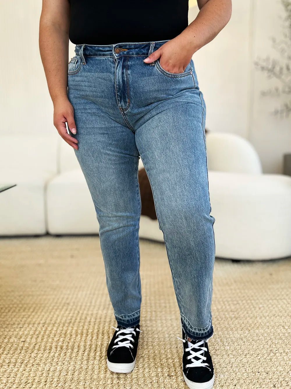 Judy Blue Full Size Mid Rise Rigid Magic Release Hem Jeans - PBNJ FASHIONS