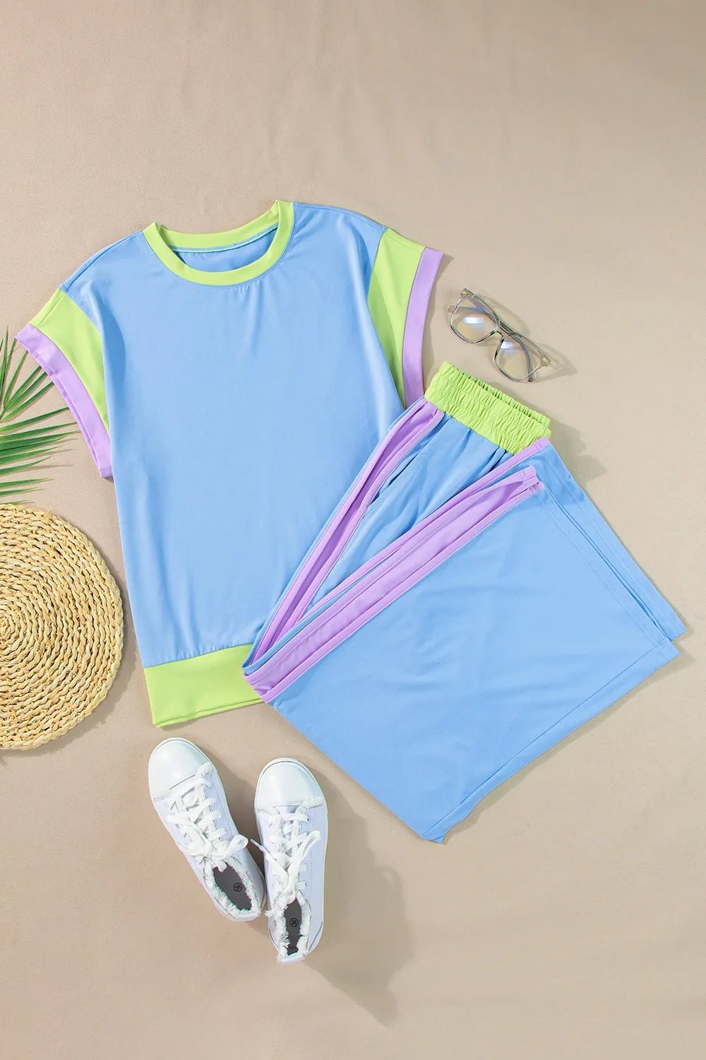 Contrast Round Neck Top and Pants Set - PBNJ FASHIONS