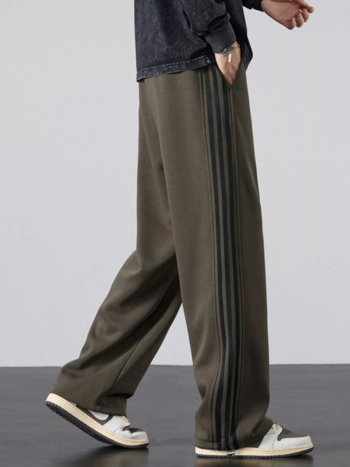 Men's Plus Size Casual Striped Wide Leg Sweatpants - PBNJ FASHIONS