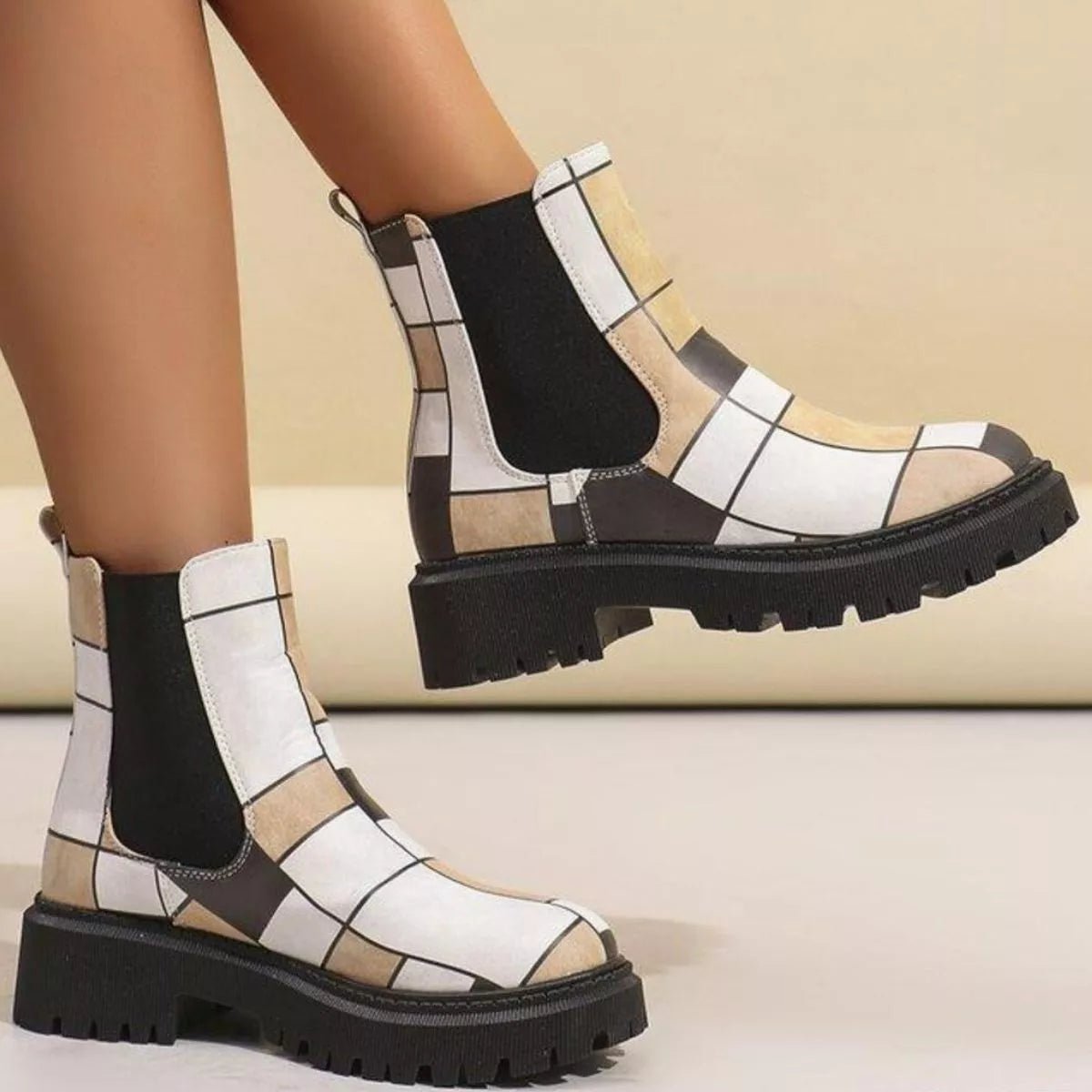 Round Toe Chunky Heel Ankle Boots - PBNJ FASHIONS