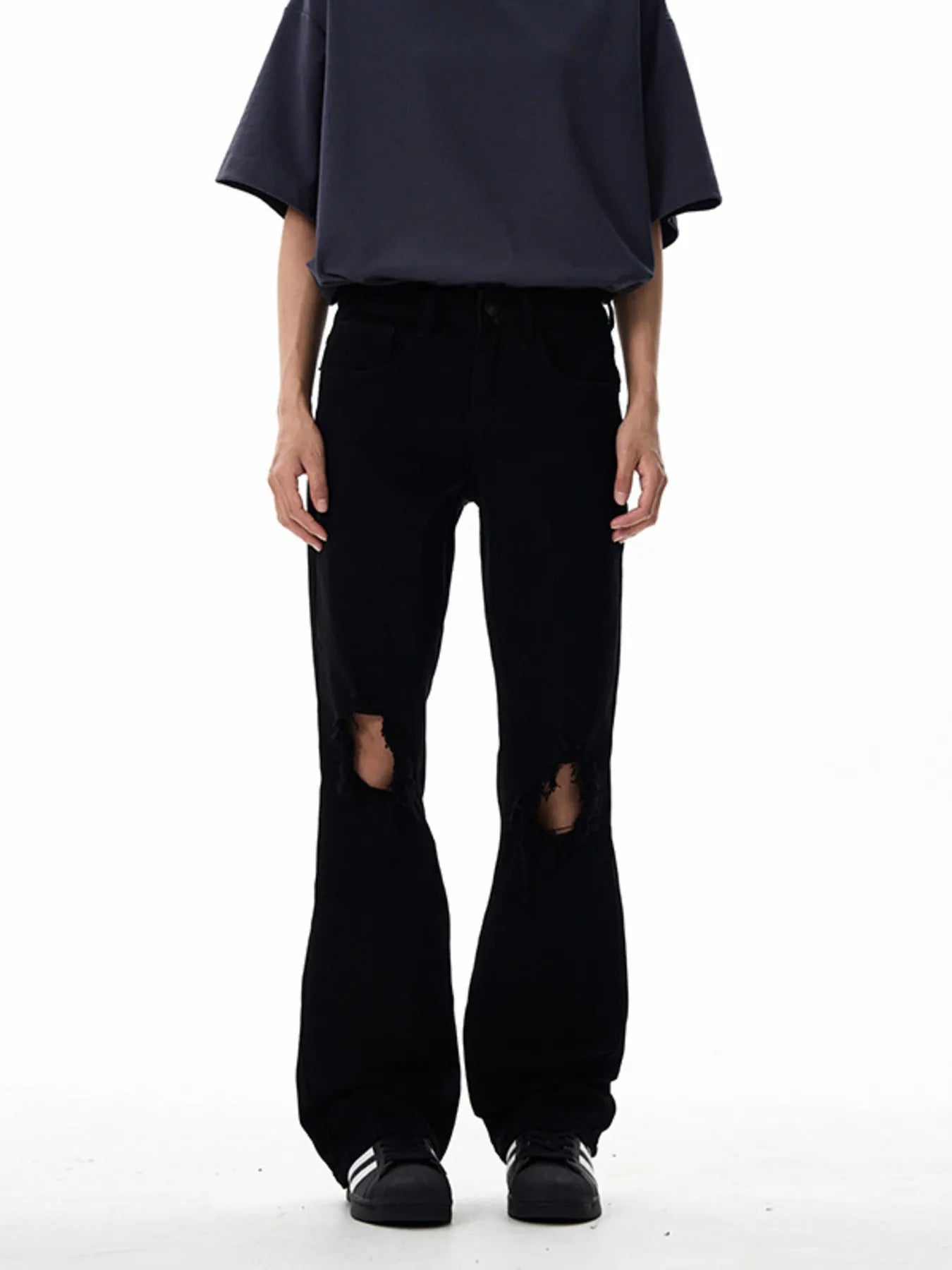 Men's Distressed Flare Leg Jeans - PBNJ FASHIONS