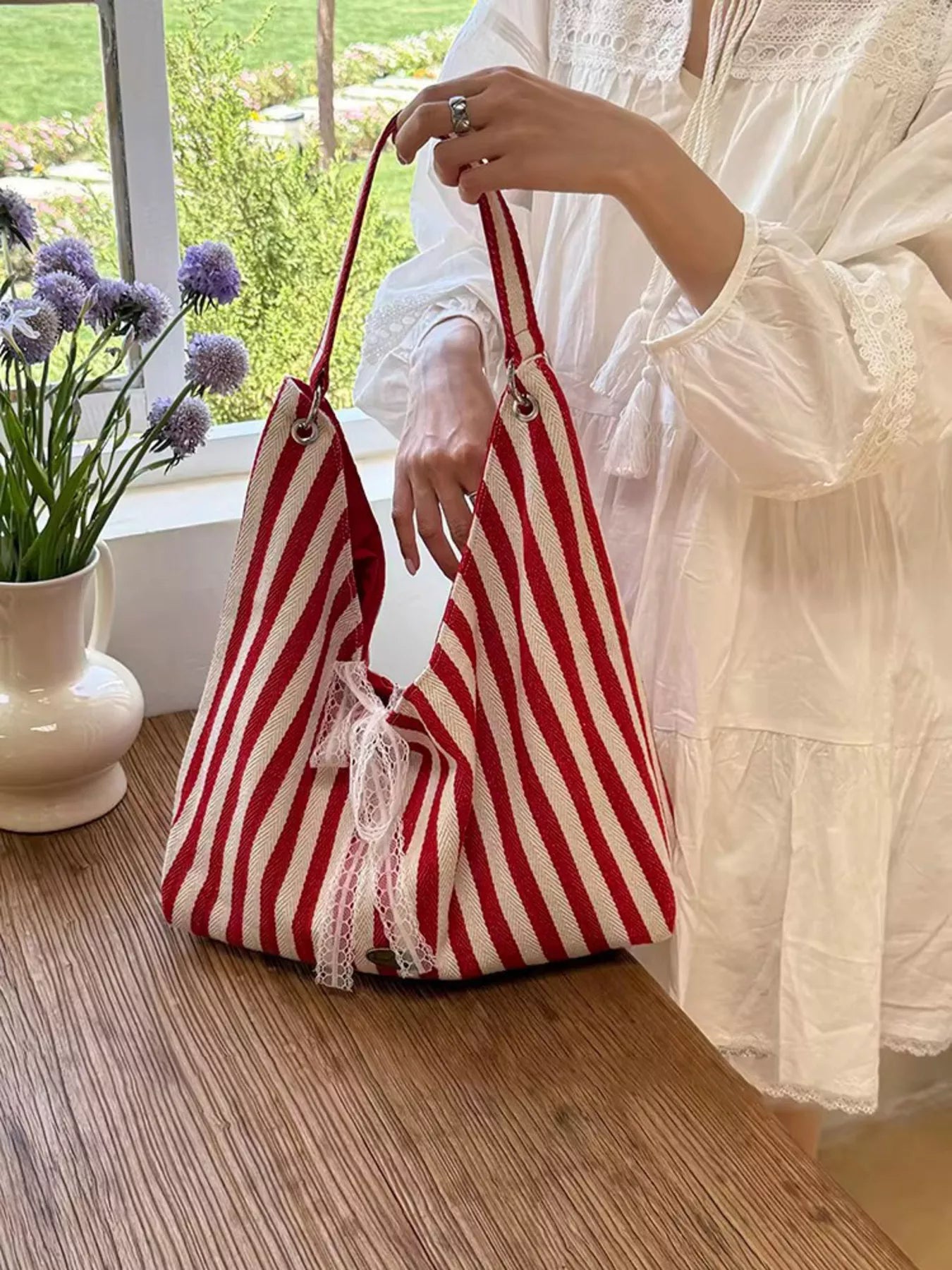 Canvas Tote Bag - Chic Striped Design - Deep RedOne SizeFashionable Purses