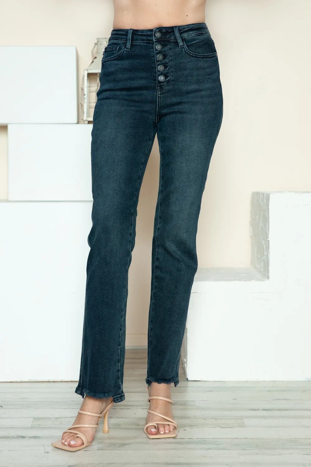 Judy Blue Full Size Button Fly Hem Destroy Straight Jeans - PBNJ FASHIONS