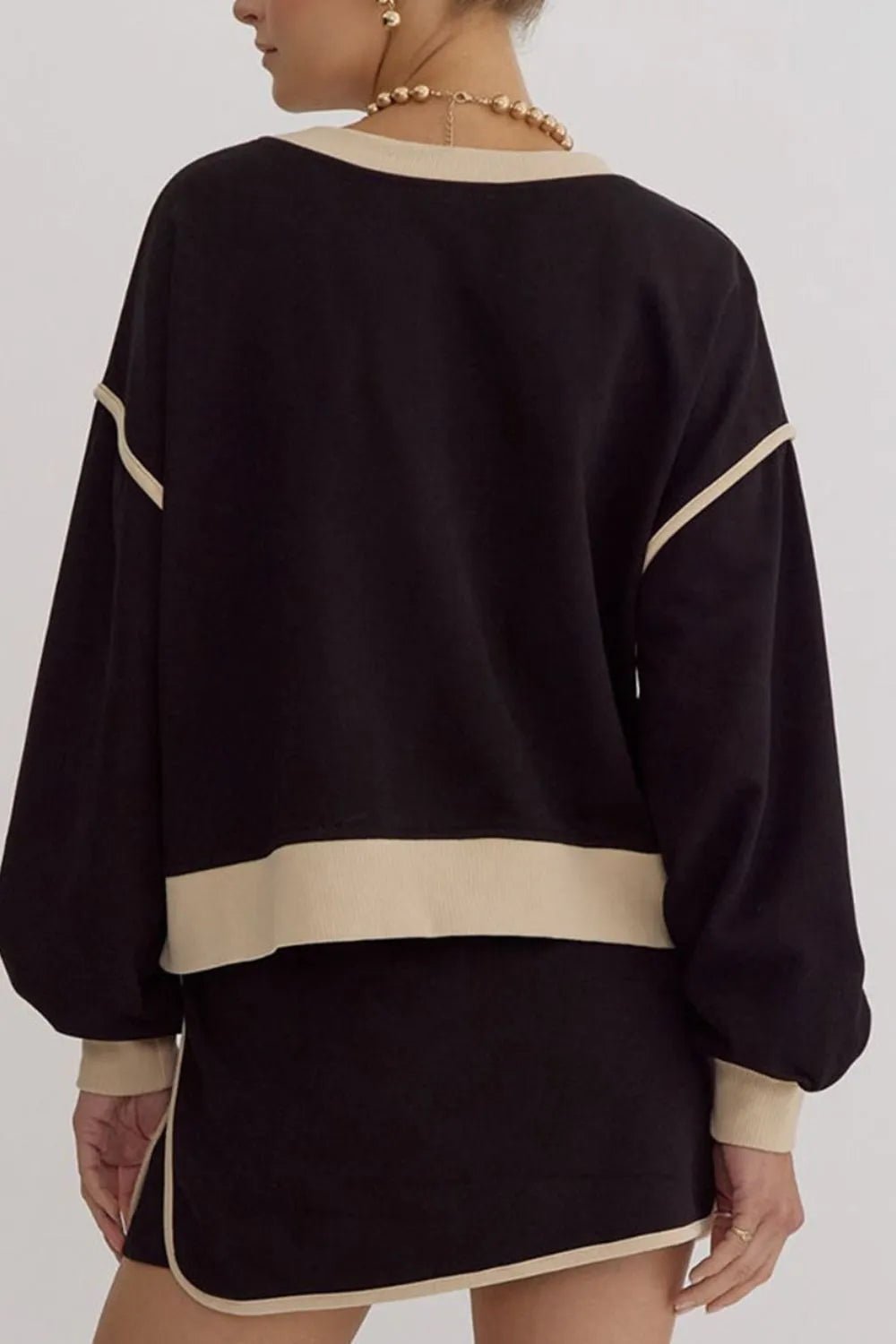 Contrast Trim Round Neck Top and Skort Set - PBNJ FASHIONS