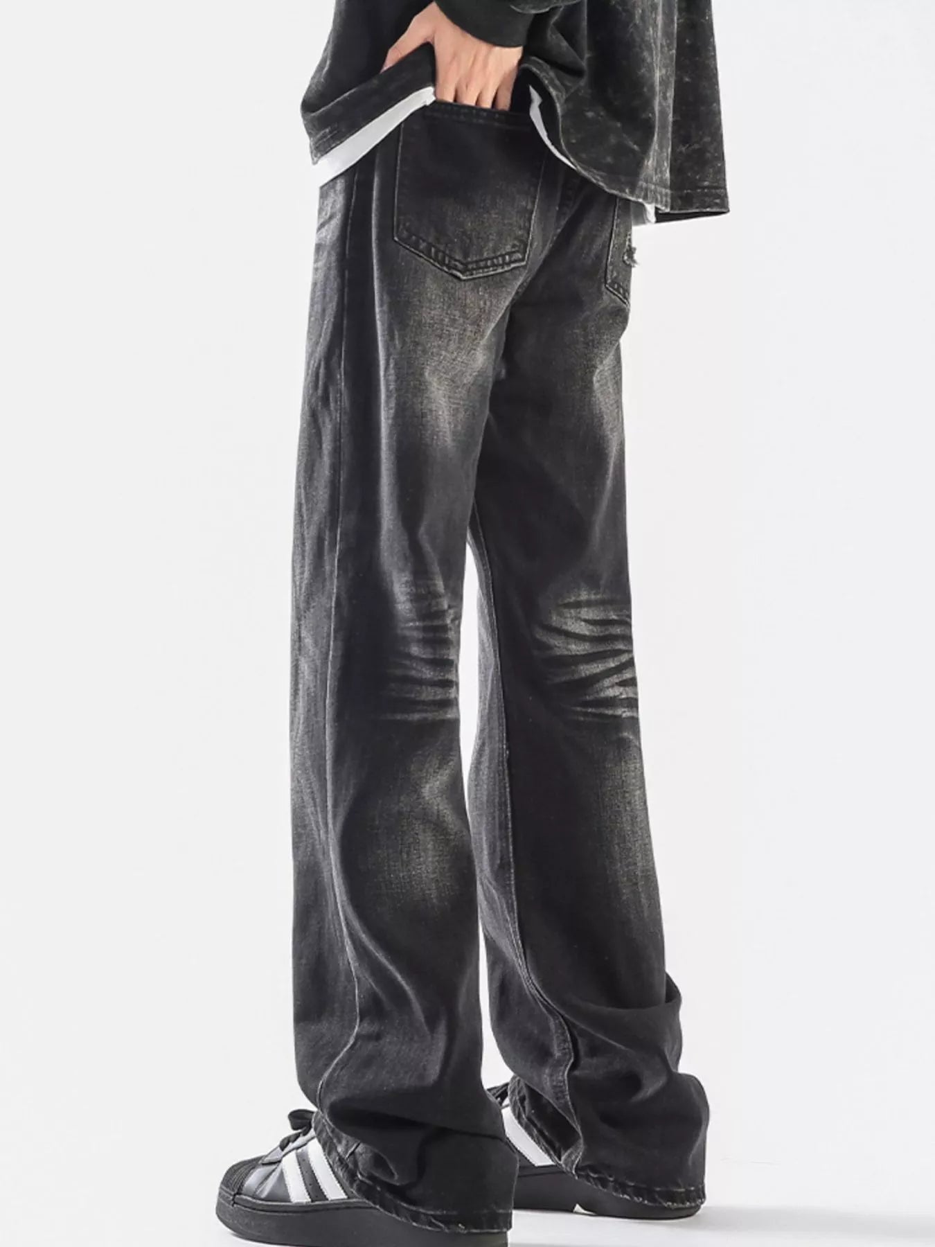 Men's Plus Size Vintage Wash Wide Leg Jeans - PBNJ FASHIONS