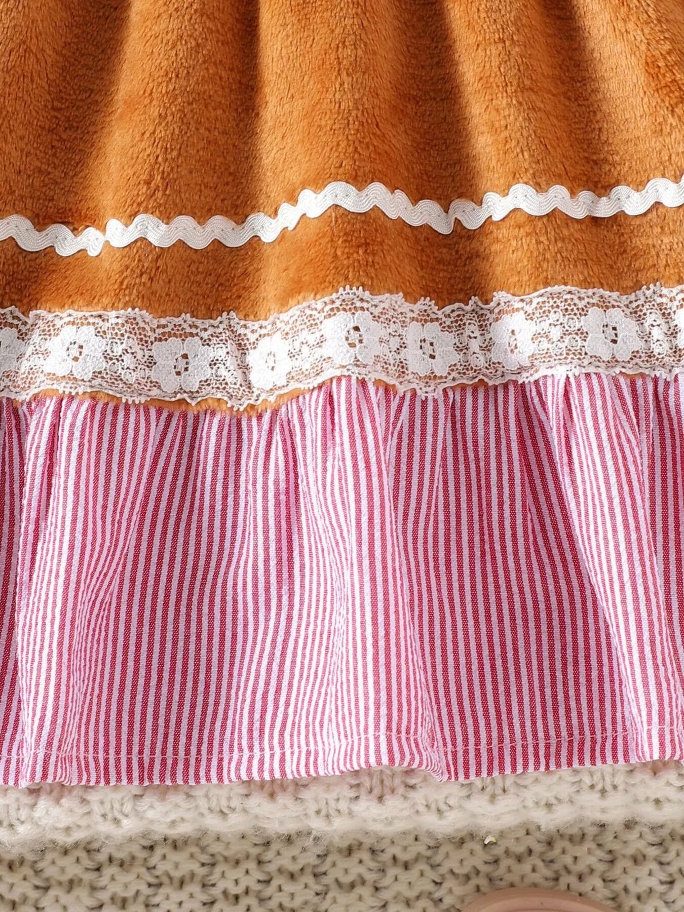 Children's Christmas Lace Detail Dress - PBNJ FASHIONS