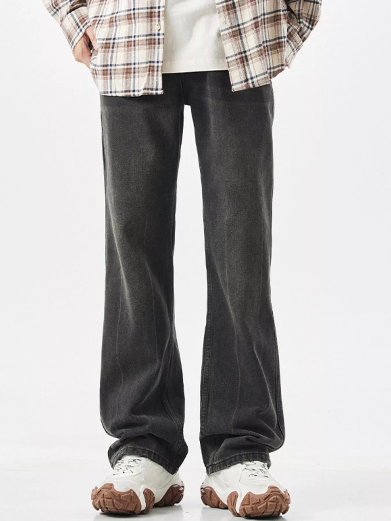 Men's Vintage Wash Relaxed Fit Jeans - PBNJ FASHIONS