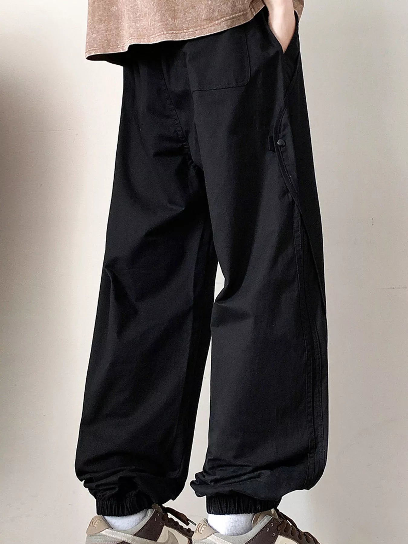 Men's Plus Size Relaxed Fit Cargo Pants - PBNJ FASHIONS