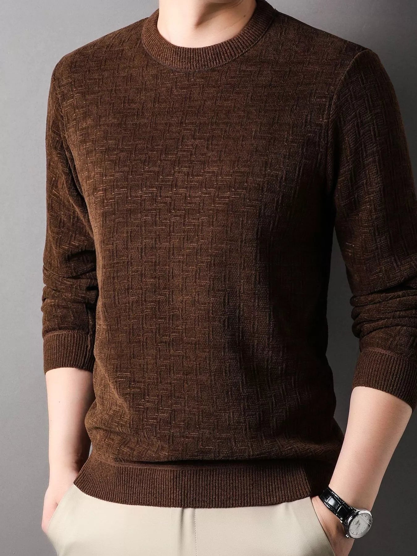 Men's Plus Size Round Neck Long Sleeve Knit Top - PBNJ FASHIONS