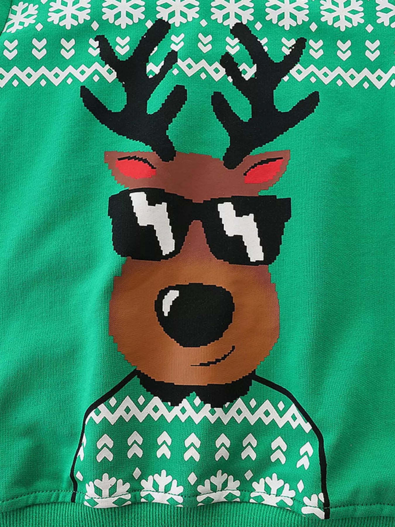 Children's Reindeer Graphic Christmas Sweatshirt - PBNJ FASHIONS