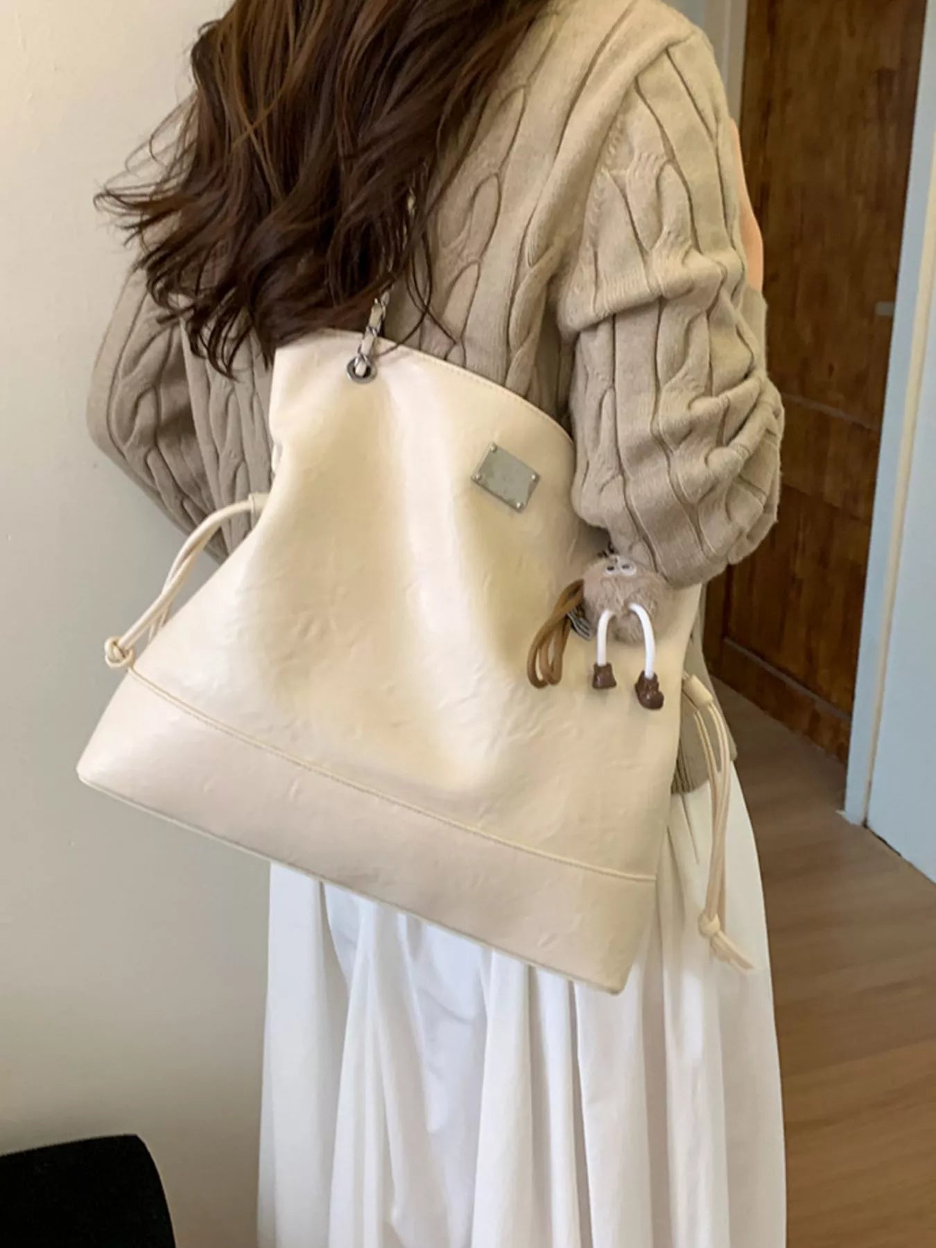 Chain Strap Faux Leather Tote Bag - PBNJ FASHIONS