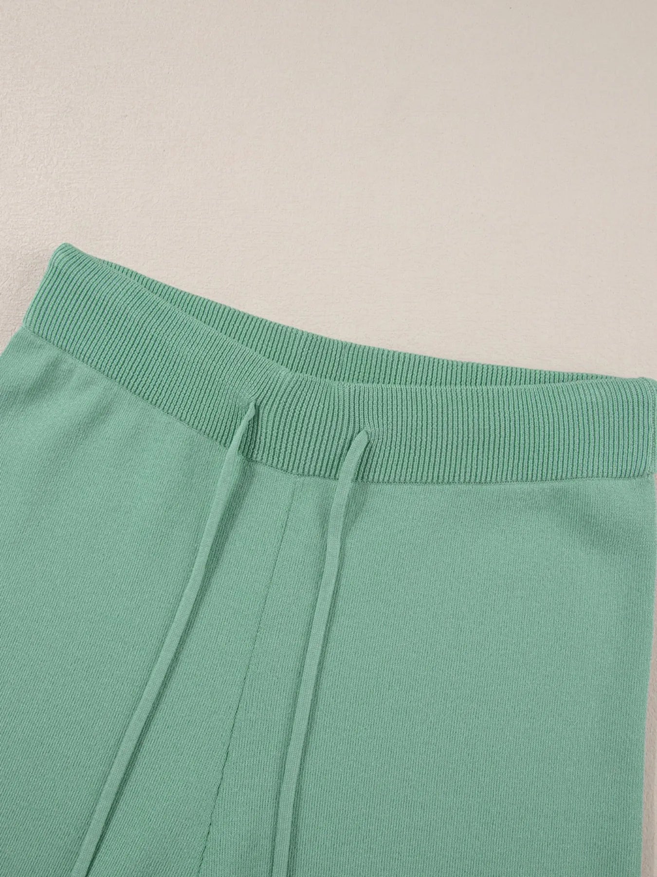 Contrast Trim T-Shirt and Drawstring Pants Set - PBNJ FASHIONS