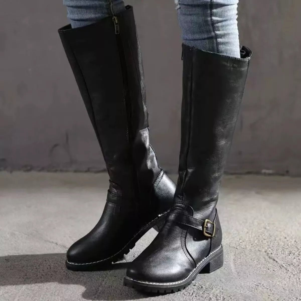 Round Toe Block Heels Boots - PBNJ FASHIONS