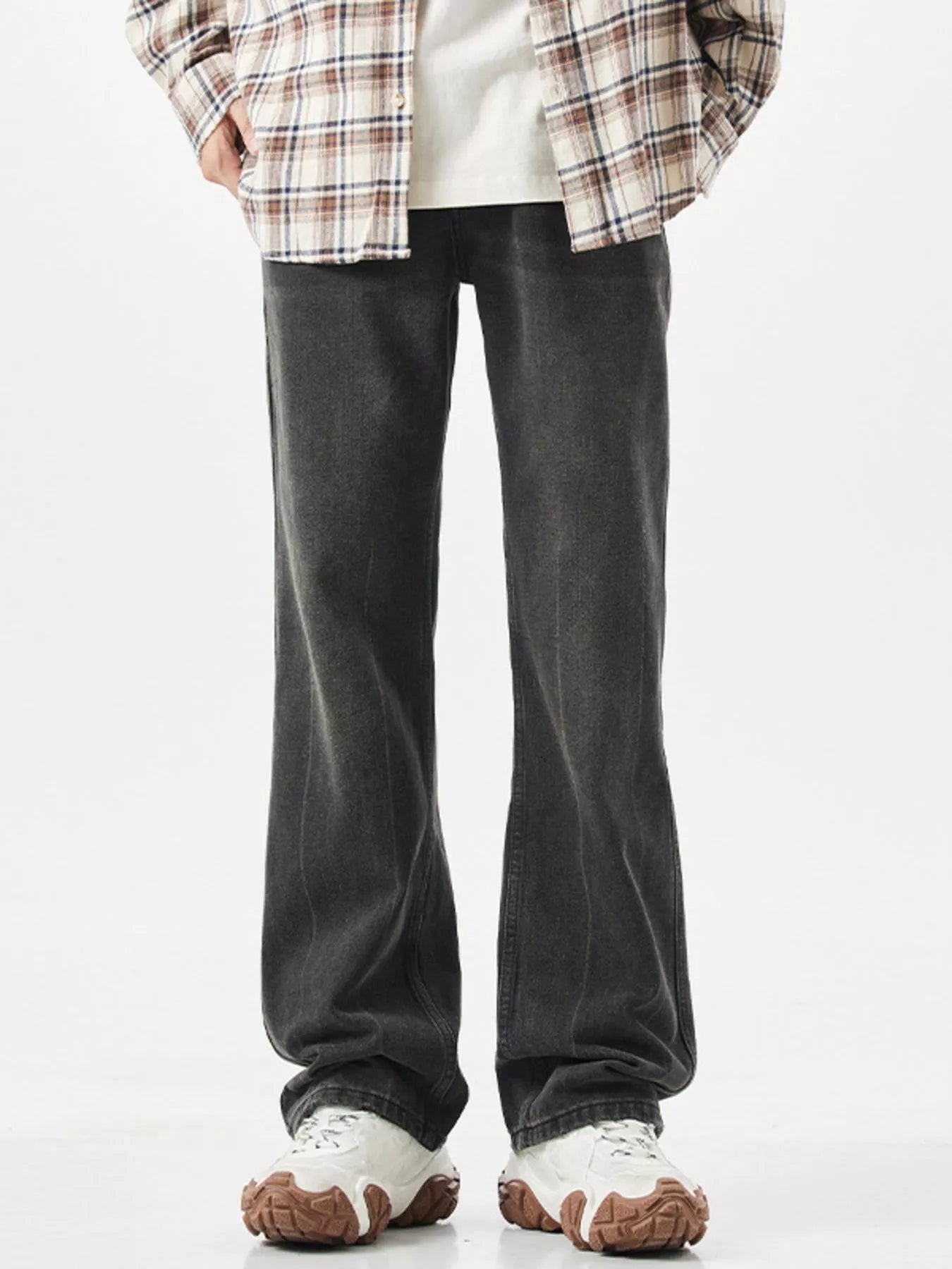 Men's Vintage Wash Relaxed Fit Jeans - PBNJ FASHIONS