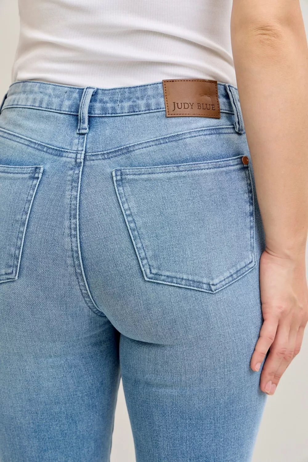 Judy Blue Full Size Mid Rise Bootcut Jeans with Contrast Wash & Front Patch Pockets Plus Size - PBNJ FASHIONS