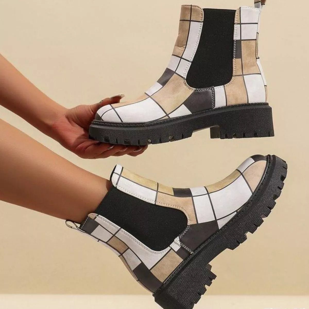 Round Toe Chunky Heel Ankle Boots - PBNJ FASHIONS