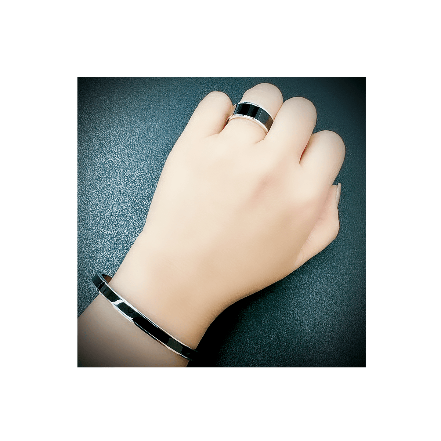 BG301WB B.Tiff "The Hamptons" Black Enamel Stainless Steel Bangle Bracelet - PBNJ FASHIONS