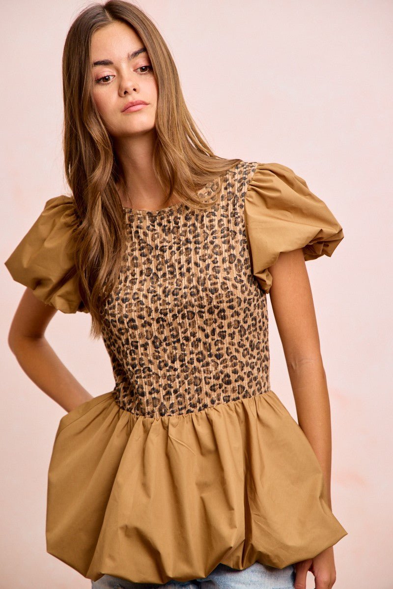 BiBi Rib Texture Leopard Puff Sleeves Bubble Peplum Top - PBNJ FASHIONS
