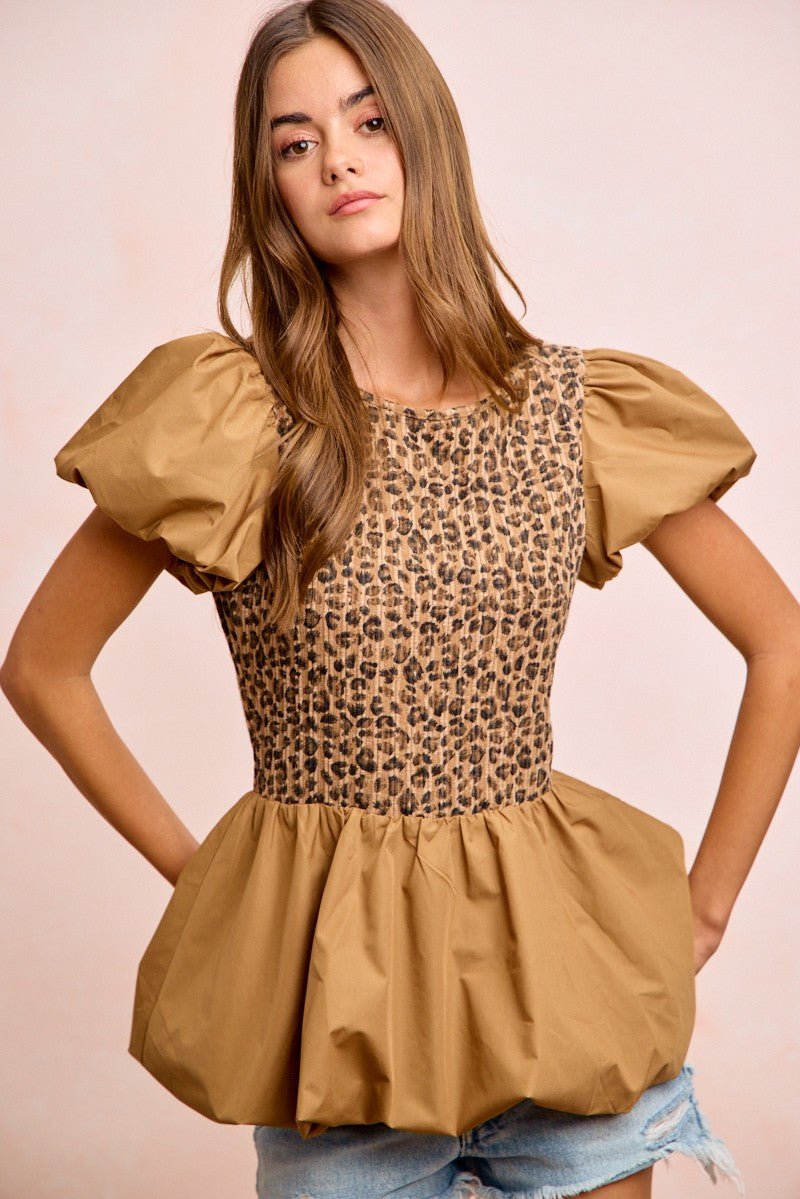 BiBi Rib Texture Leopard Puff Sleeves Bubble Peplum Top - PBNJ FASHIONS