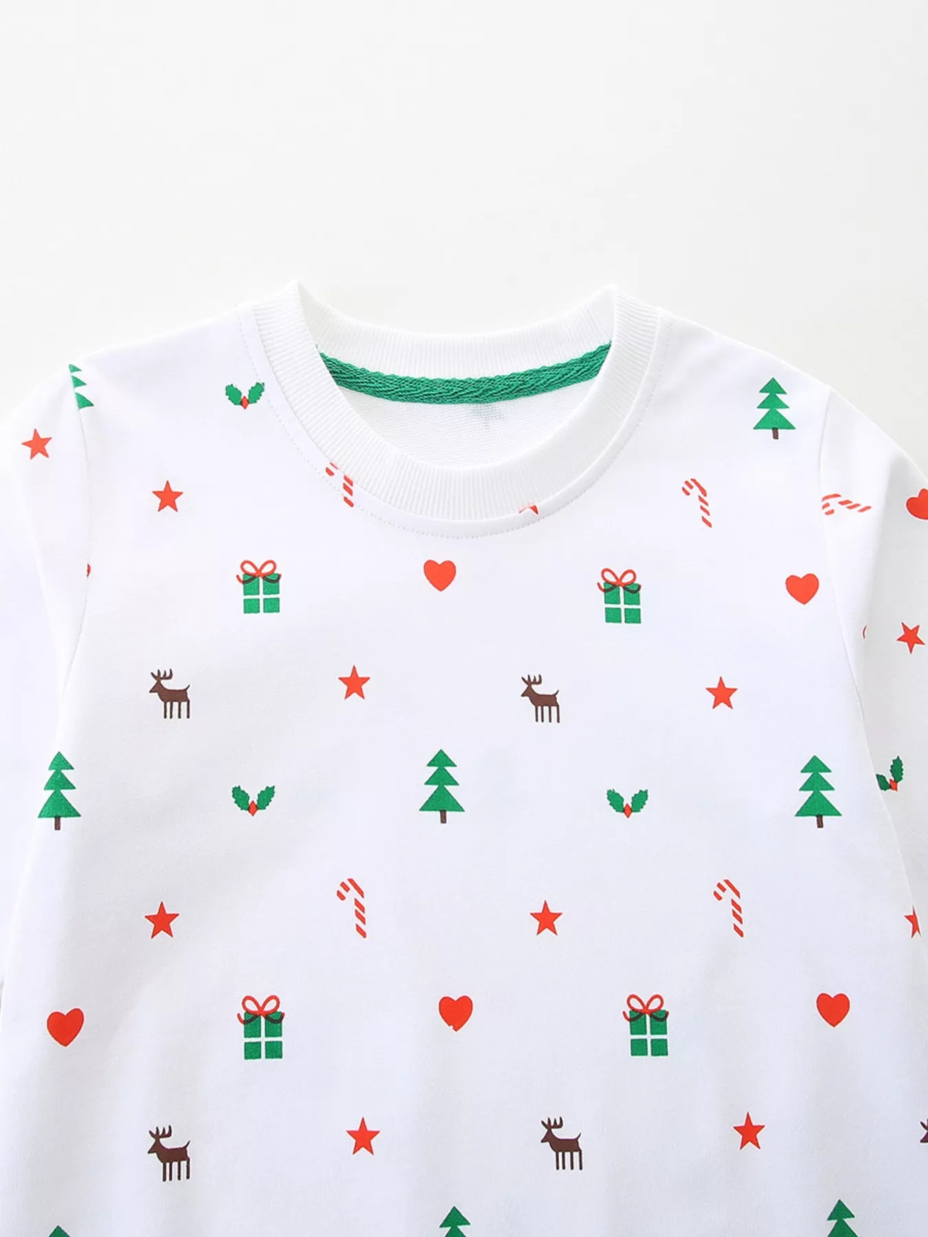 Children's Christmas Print Crew Neck Sweatshirt - PBNJ FASHIONS