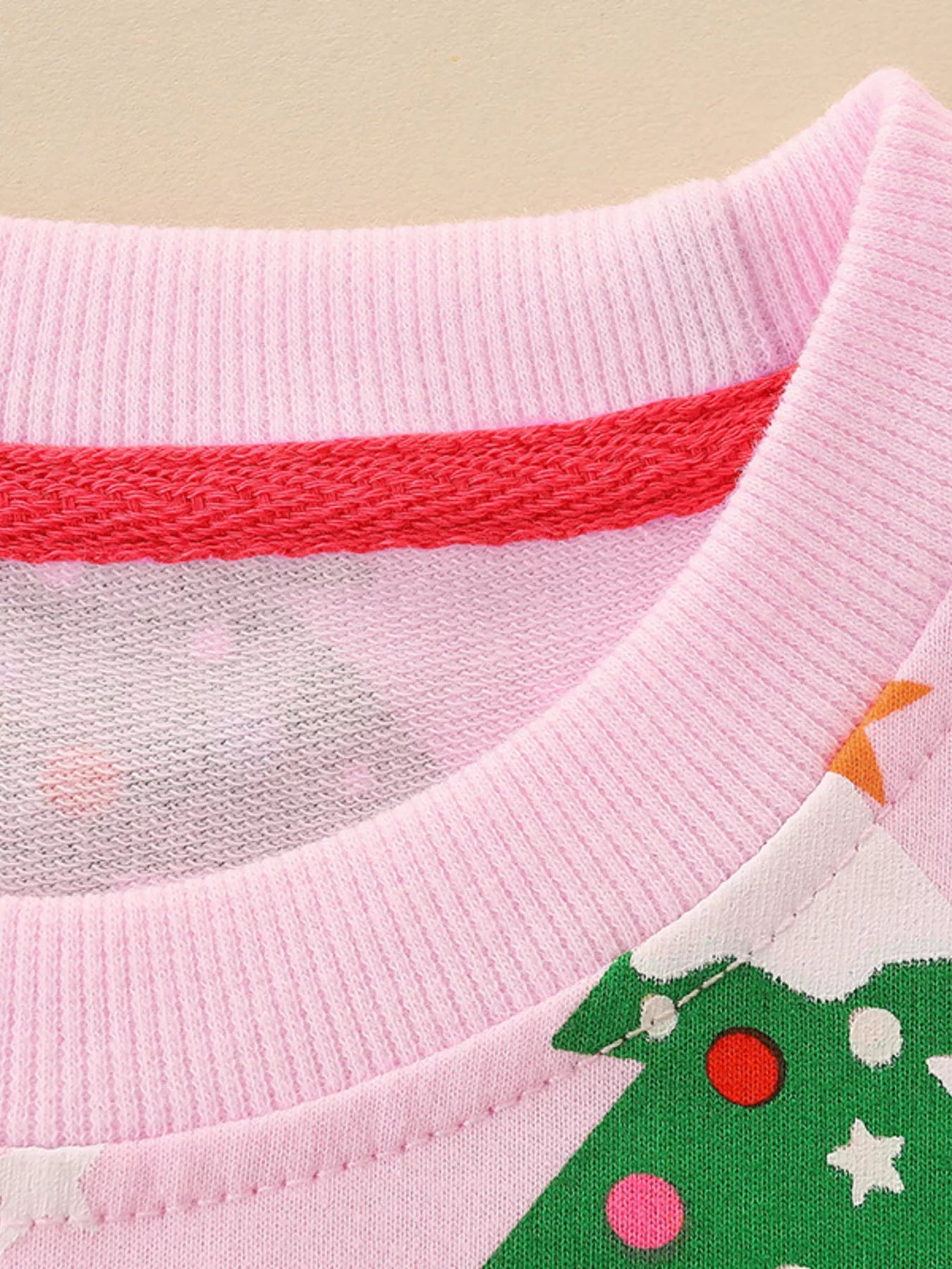 Children's Christmas Tree Print Crewneck Sweatshirt - PBNJ FASHIONS