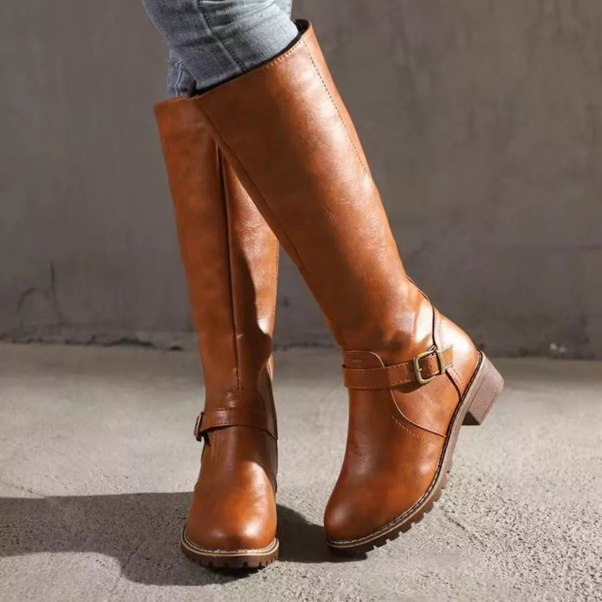 Round Toe Block Heels Boots - PBNJ FASHIONS