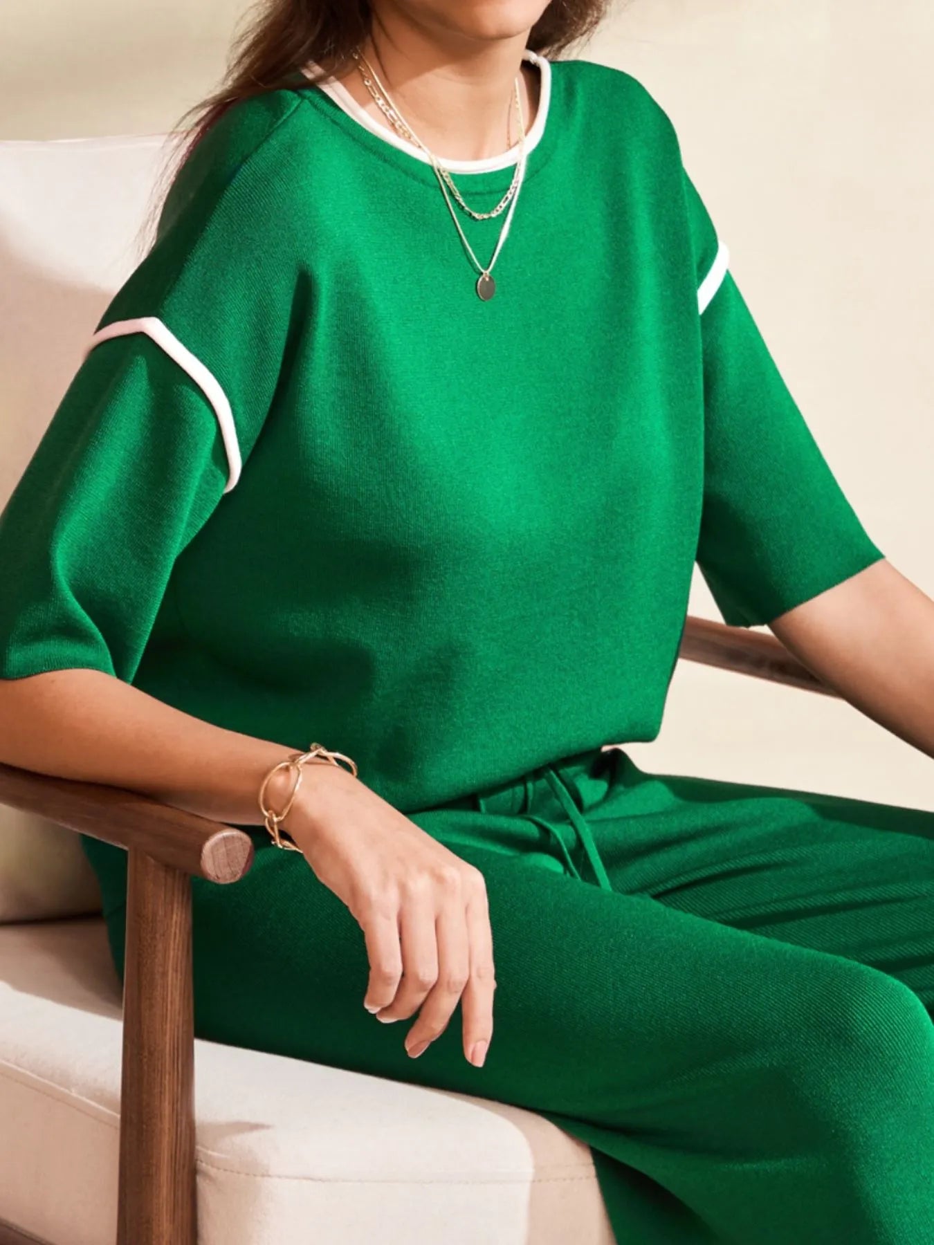 Contrast Trim T-Shirt and Drawstring Pants Set - PBNJ FASHIONS