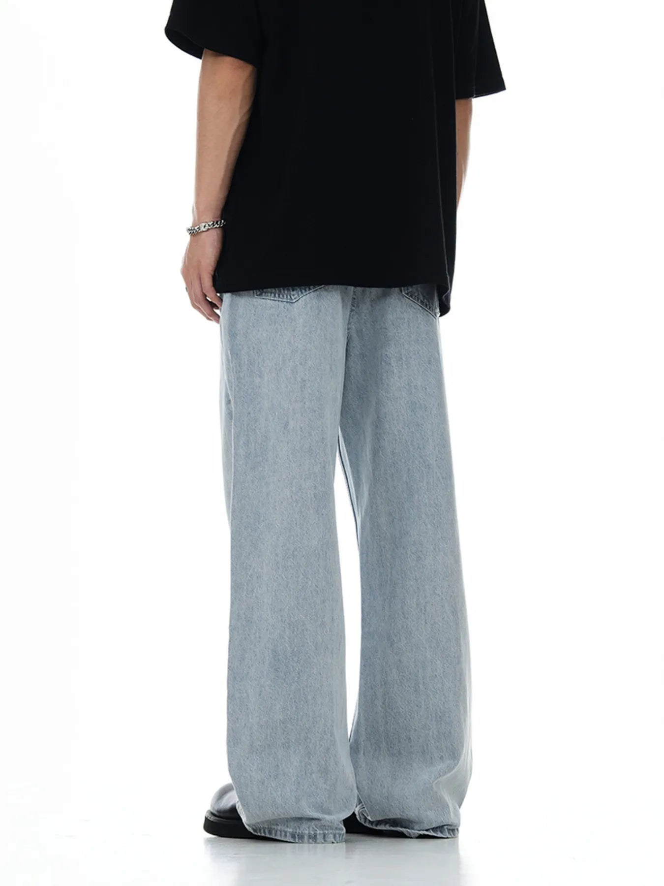 Men's Wash Wide Leg Jeans - PBNJ FASHIONS