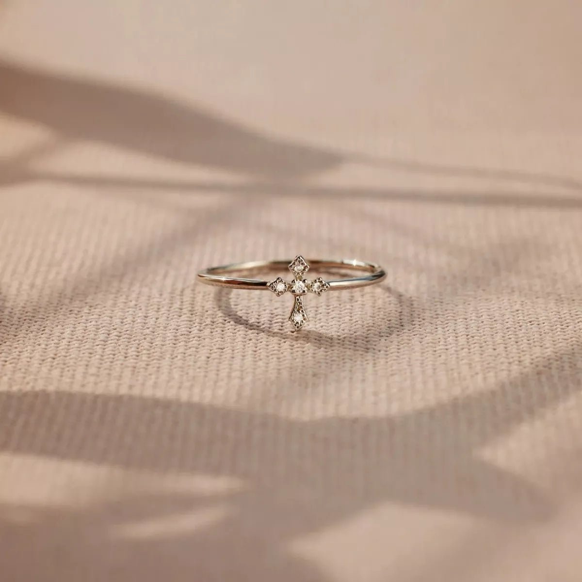 925 Sterling Silver Zircon Cross Ring - PBNJ FASHIONS