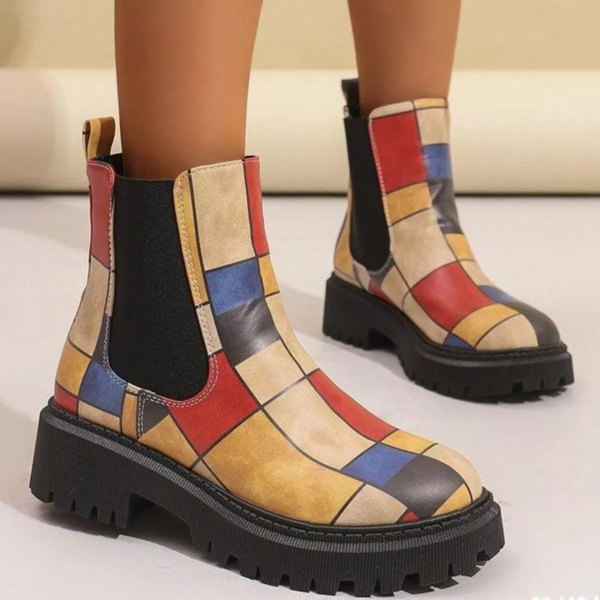 Round Toe Chunky Heel Ankle Boots - PBNJ FASHIONS