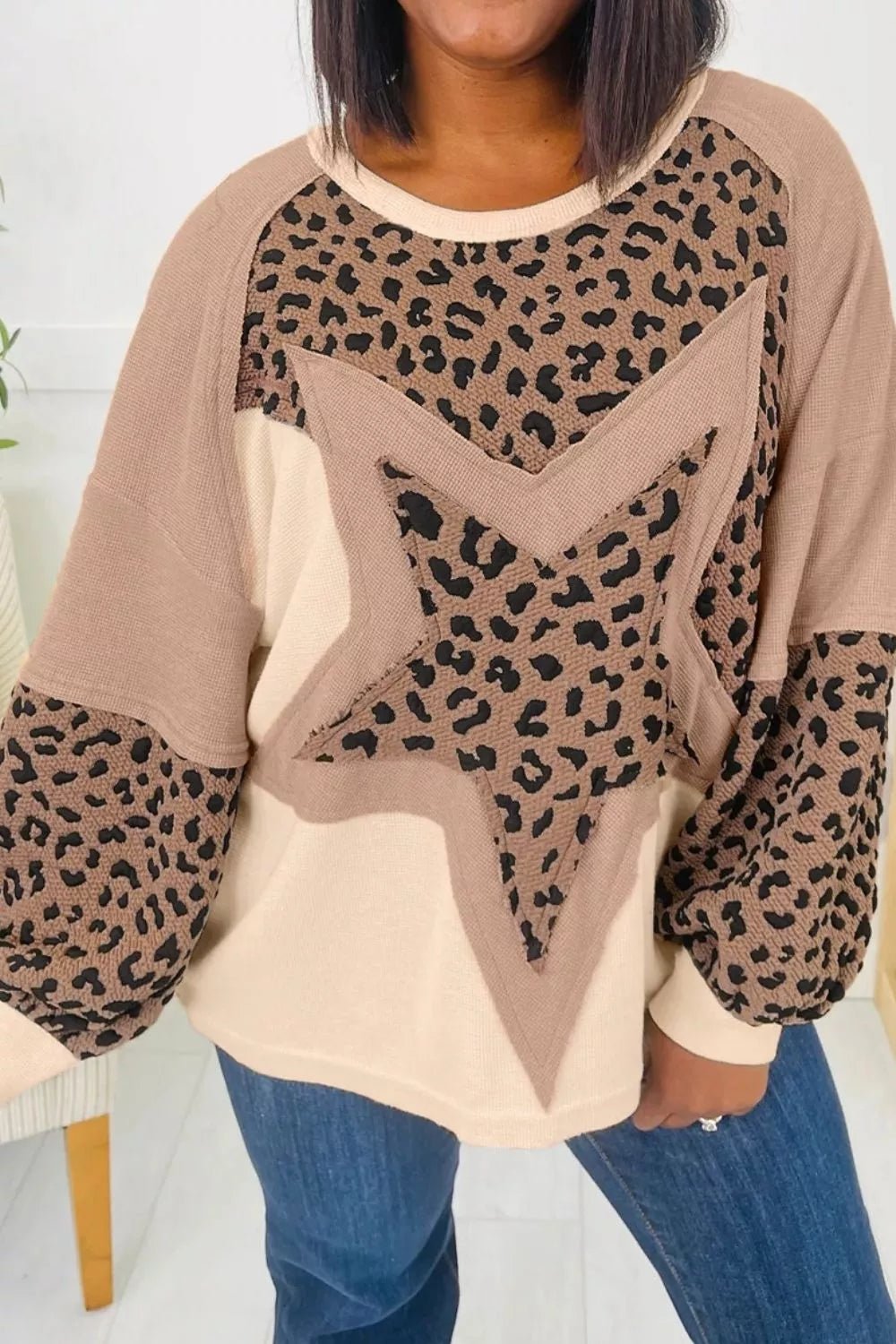 Leopard Star Patchwork Round Neck Sweatshirt - PBNJ FASHIONS
