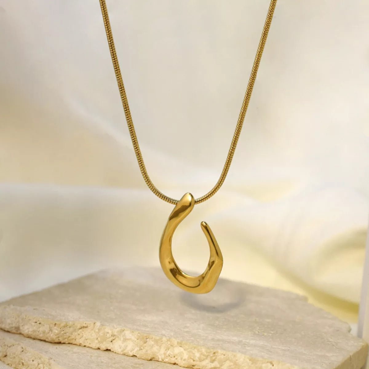 18K Gold - Plated Geometric Necklace - PBNJ FASHIONS