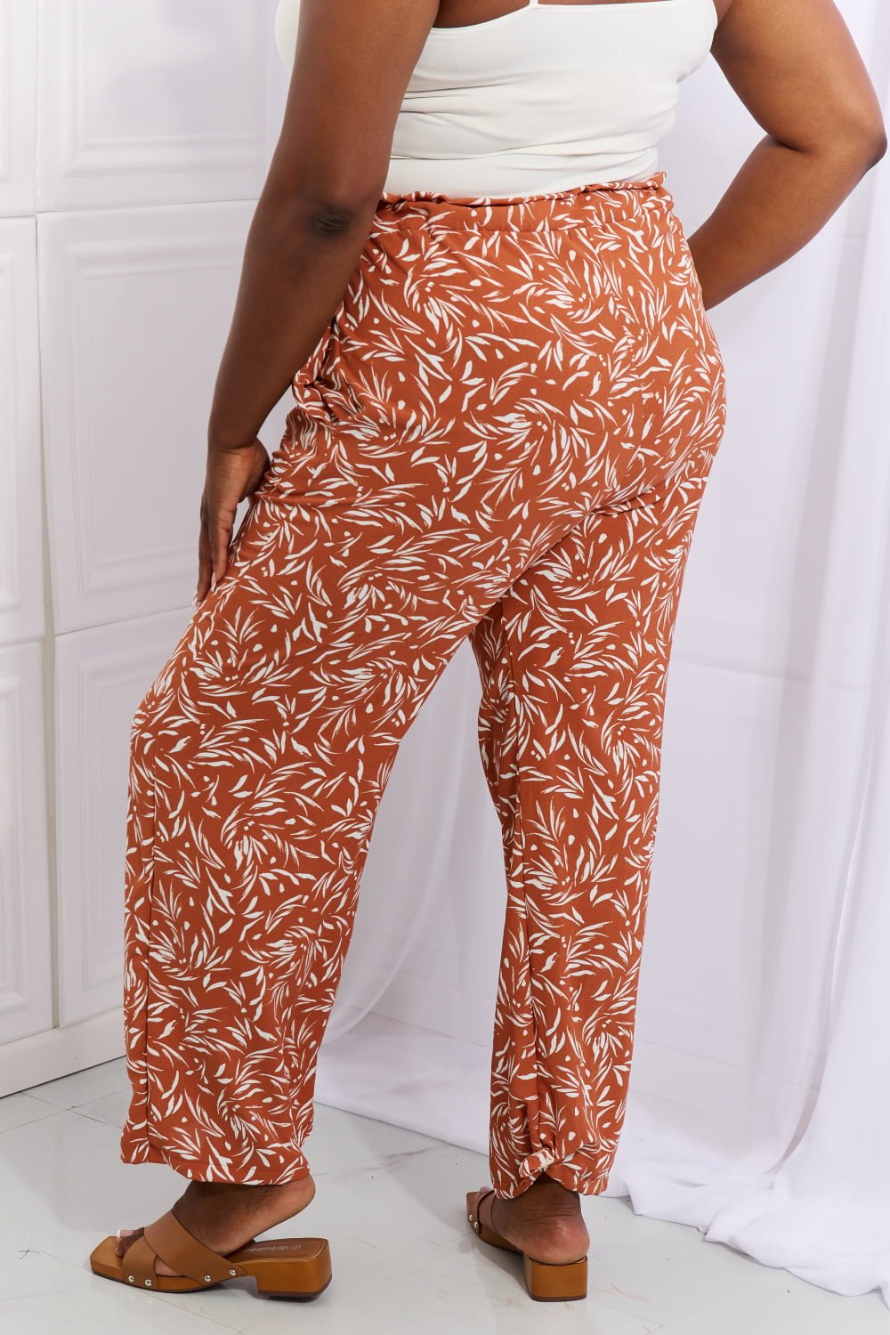Heimish Right Angle Full Size Geometric Printed Pants in Red Orange - PBNJ FASHIONS