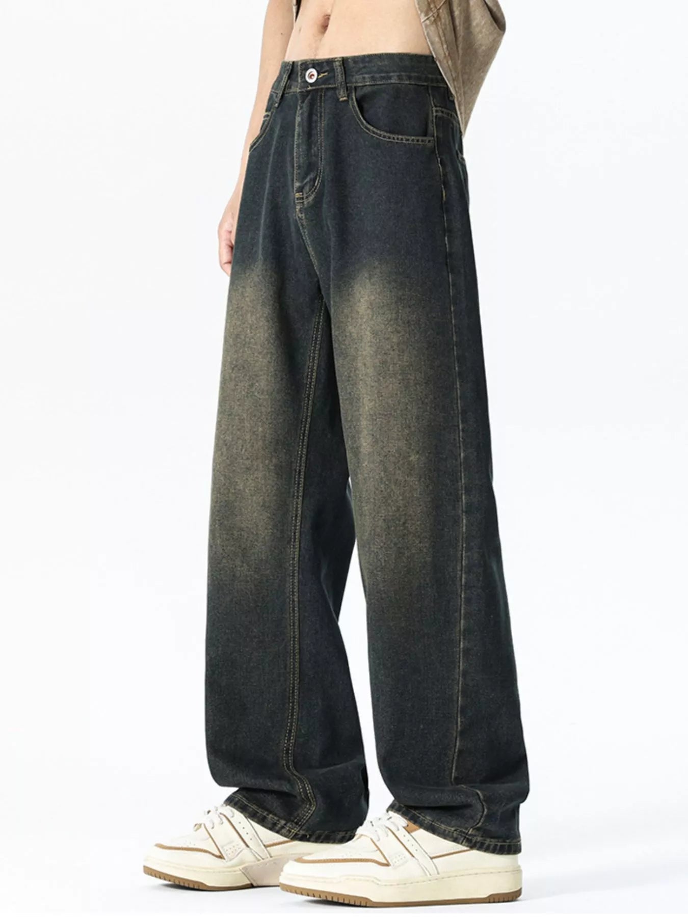 Men's Relaxed Fit Washed Jeans - PBNJ FASHIONS