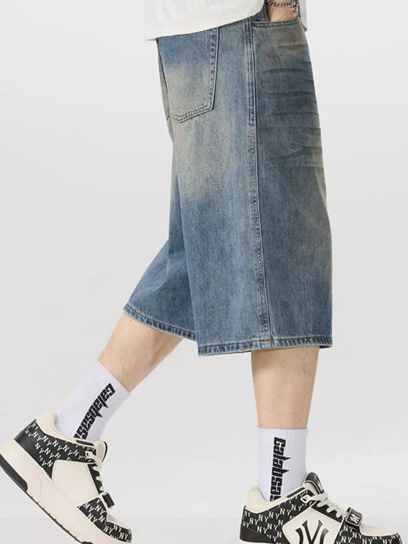 Men's Vintage Wash Wide - Leg Capris Jeans - PBNJ FASHIONS